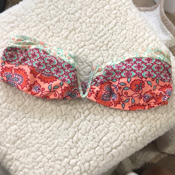 O'Neill Other - O’neill Strapless Patterned Bikini Large